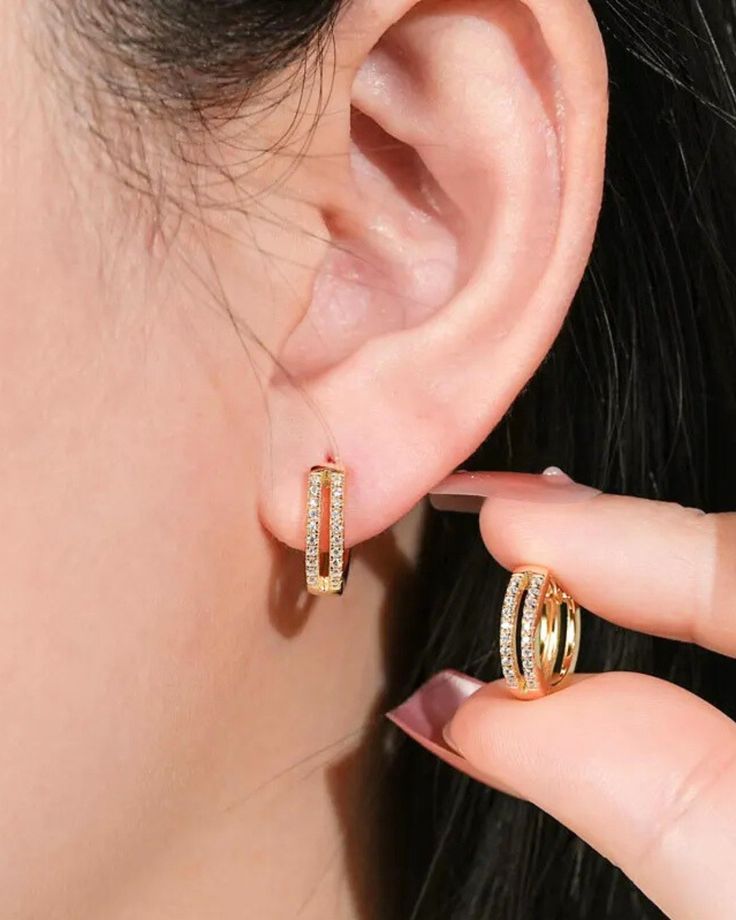 Gold Earrings Collection
